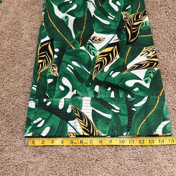 New! FARM RIO XS Green multi tropical palm leaf print wide leg halter jumpsuit - Picture 6 of 12